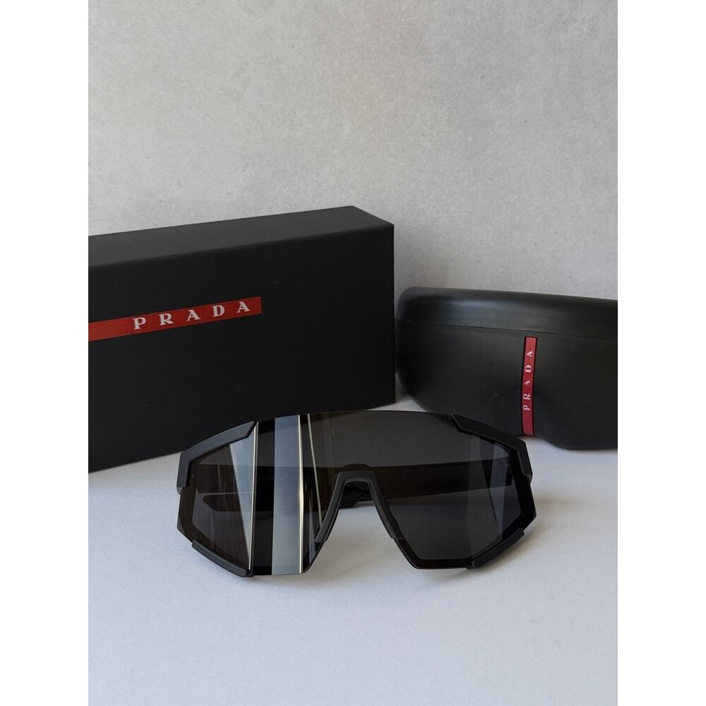 NEW Prada Sport PS04WS Sunglasses in Black $480 - Picture 2 of 7